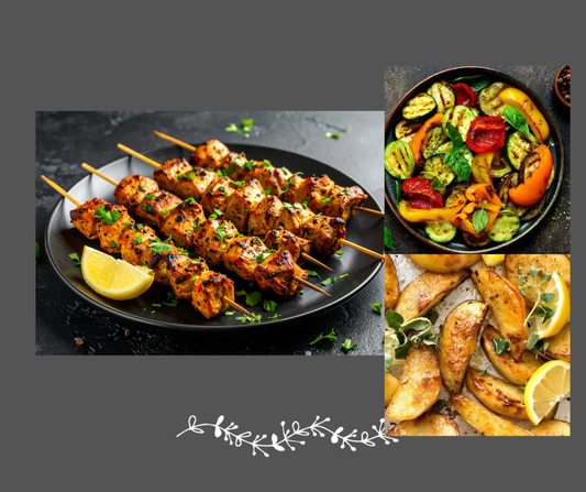 Souvlaki de porc, pommes de terre grecques et légumes méditerranéens